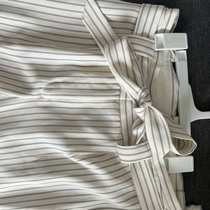 Express Pinstripe High Waisted Paperbag Ankle Pant (4S) Sold Out on website!